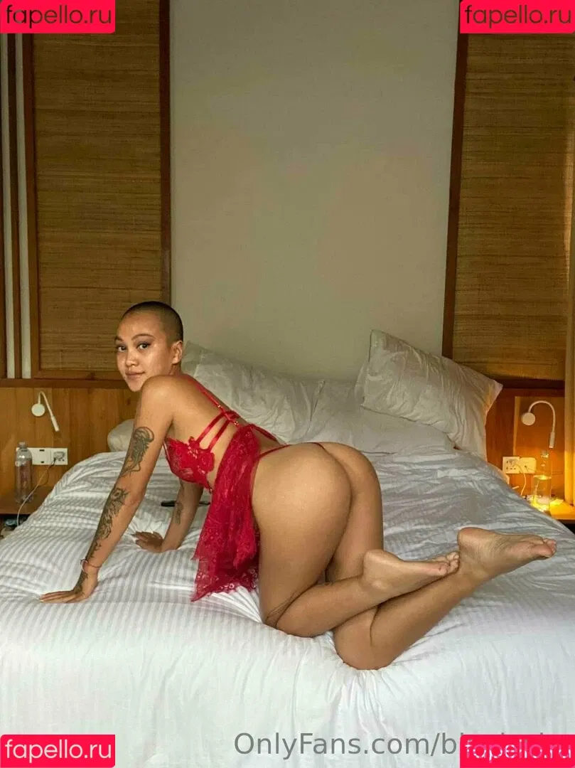 mystery666girl Onlyfans Photo Gallery 