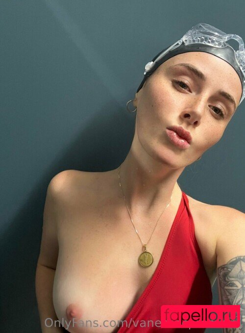 Vanessa Cosi Nude Onlyfans Photo 23