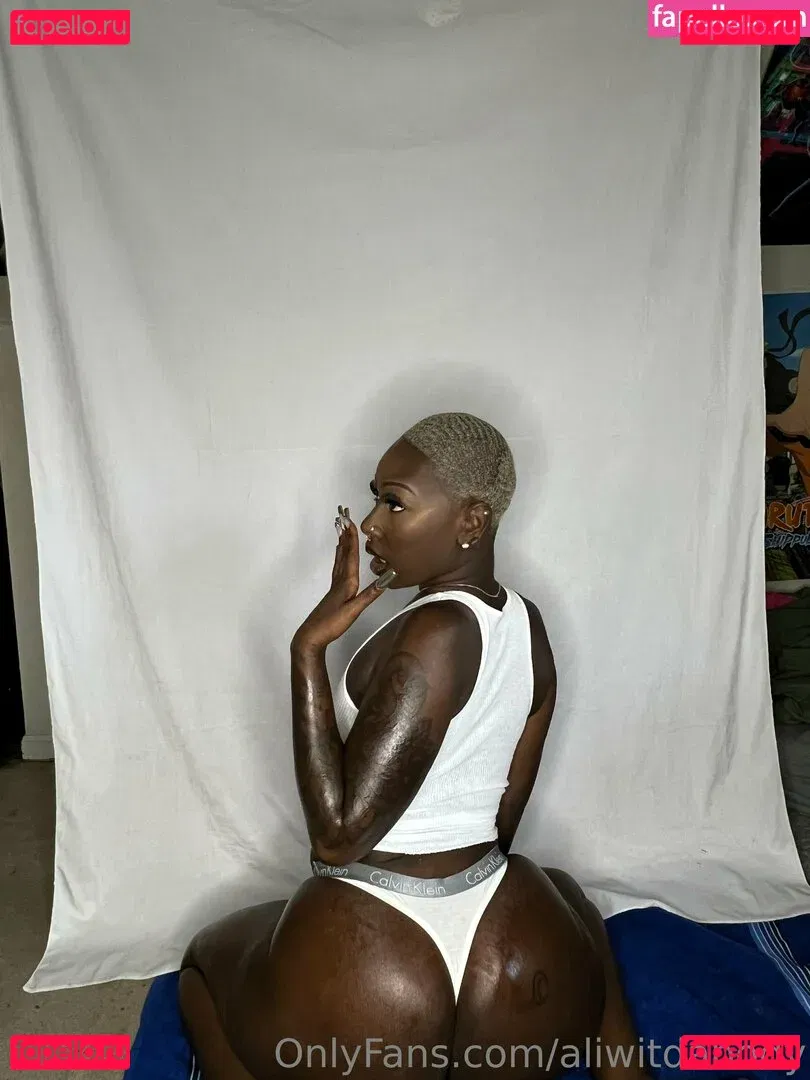 aliwitdabody Onlyfans Photo Gallery 