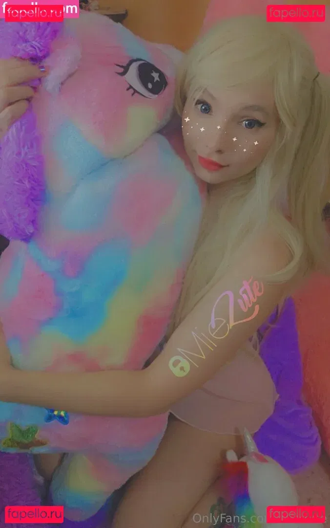 Miezute Onlyfans Photo Gallery 