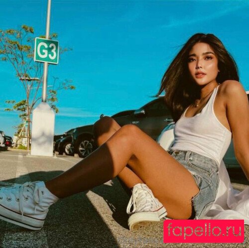 littlasianbooty Onlyfans Photo Gallery 