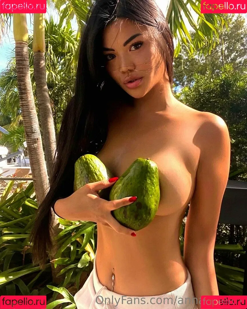 annaslifelux Onlyfans Photo Gallery 