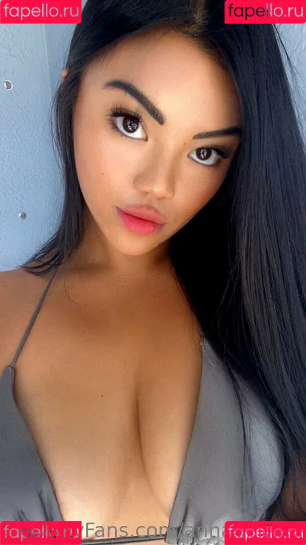 annaslifelux Onlyfans Photo Gallery 