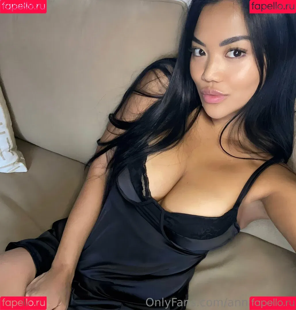 annaslifelux Onlyfans Photo Gallery 