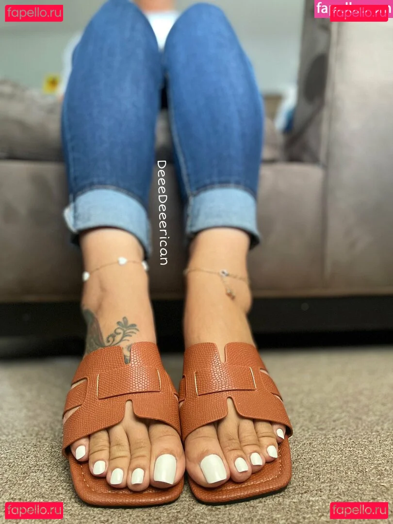 deedeericanfeet Onlyfans Photo Gallery 