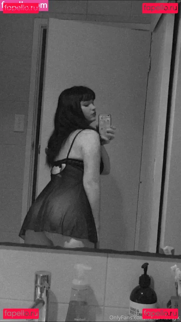 xtrashxbabyx Onlyfans Photo Gallery 