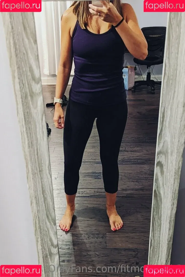 fitmomwith3 Onlyfans Photo Gallery 