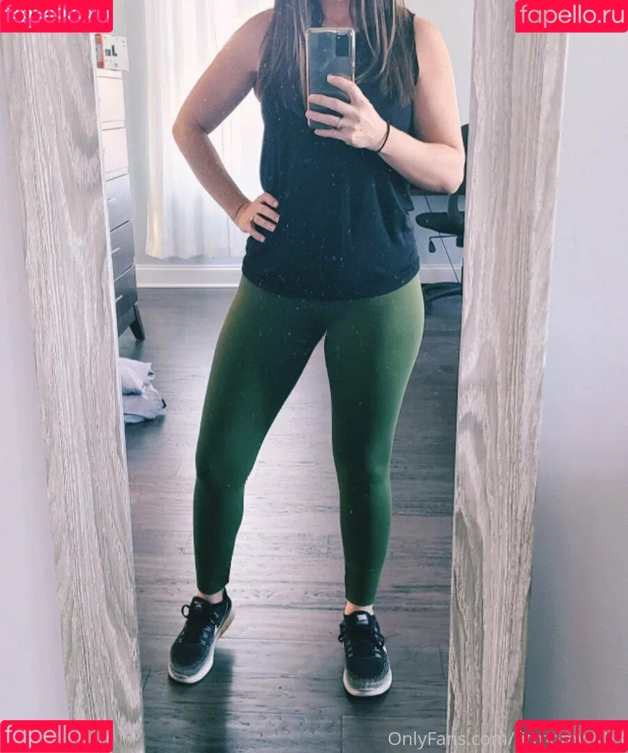 fitmomwith3 Onlyfans Photo Gallery 