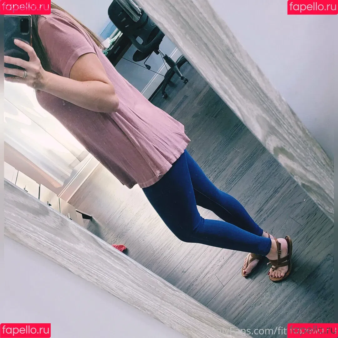 fitmomwith3 Onlyfans Photo Gallery 