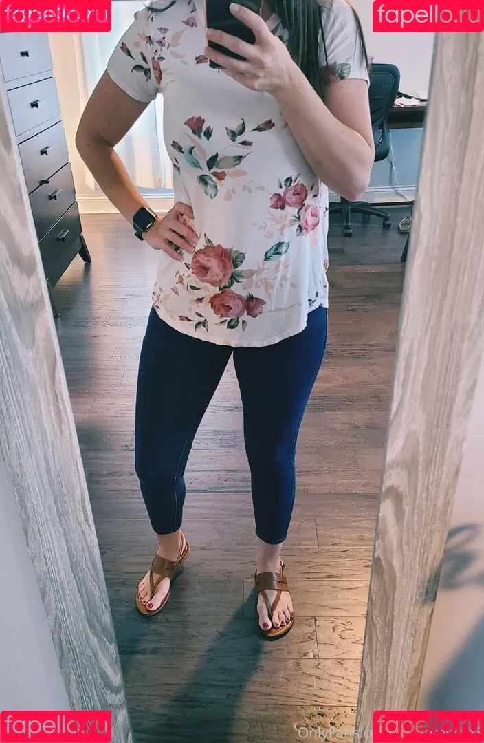 fitmomwith3 Onlyfans Photo Gallery 