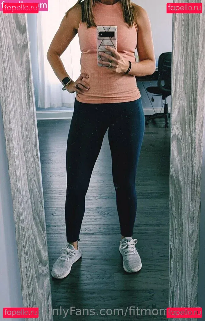fitmomwith3 Onlyfans Photo Gallery 