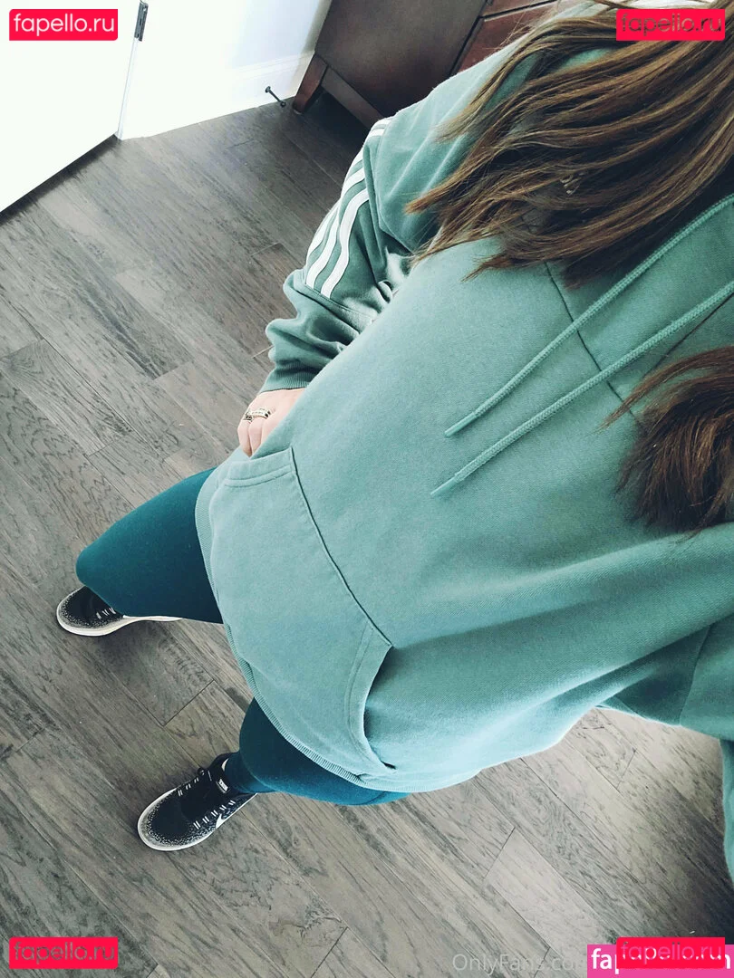 fitmomwith3 Onlyfans Photo Gallery 