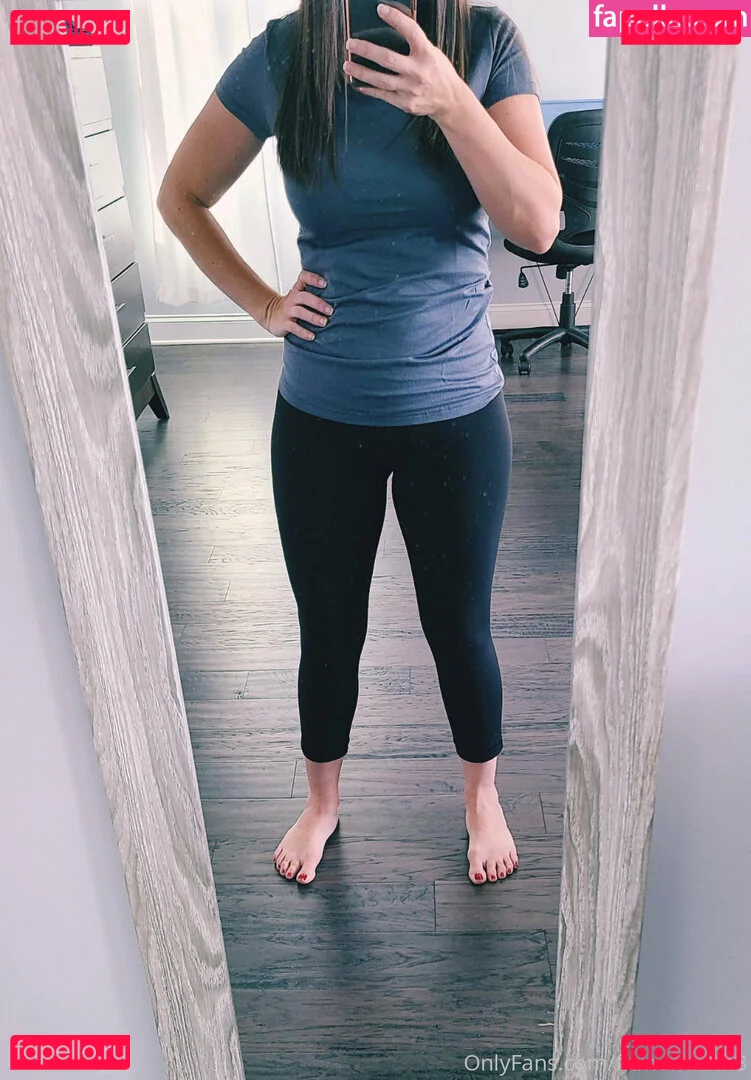 fitmomwith3 Onlyfans Photo Gallery 