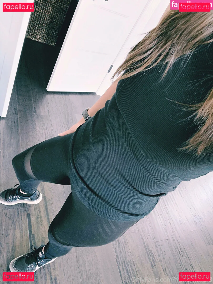 fitmomwith3 Onlyfans Photo Gallery 