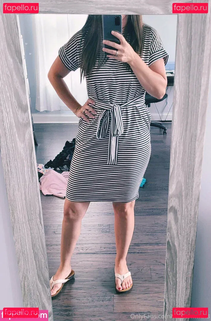 fitmomwith3 Onlyfans Photo Gallery 