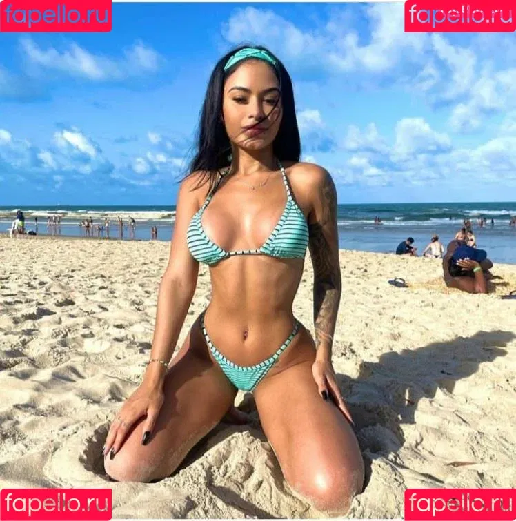 Gessyca Aguiar Onlyfans Photo Gallery 