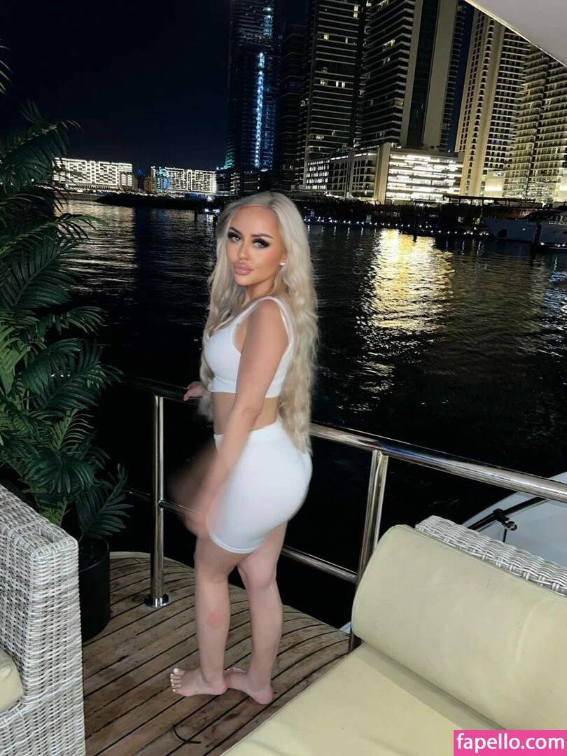 Alicia Bell Onlyfans Photo Gallery 