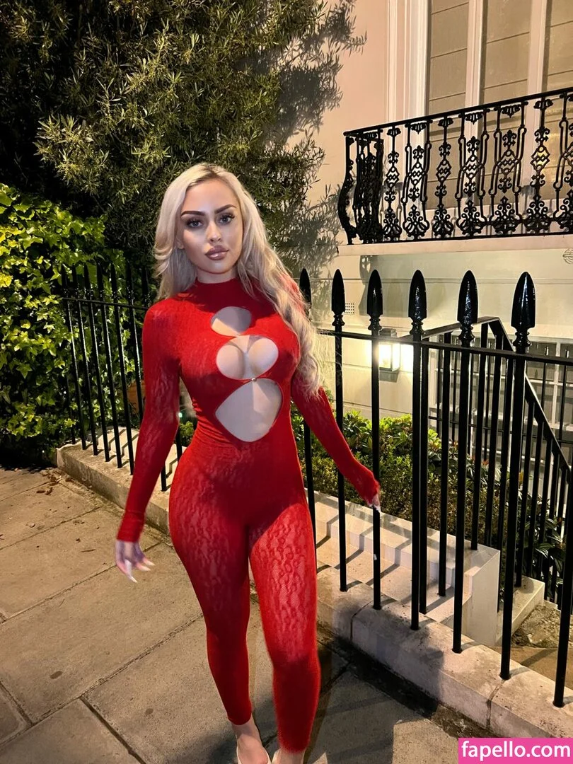 Alicia Bell Onlyfans Photo Gallery 