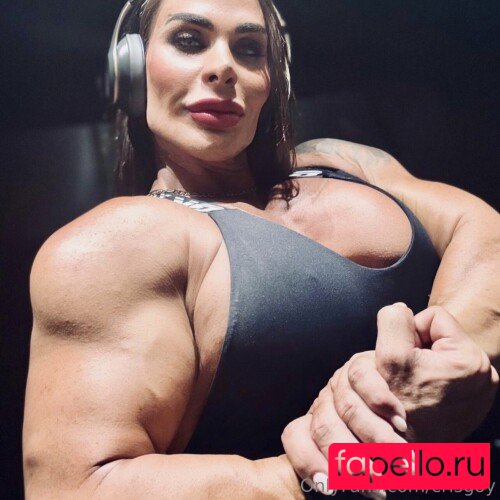 Cris Gelmi Nude Onlyfans Photo 18
