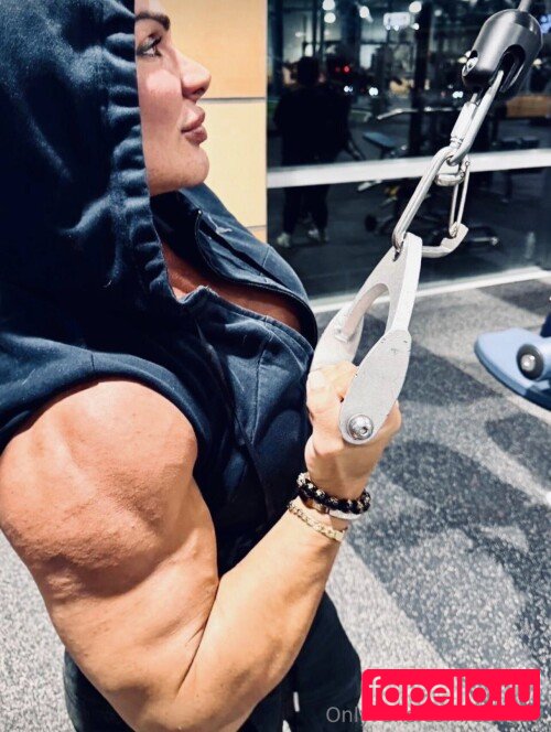 Cris Gelmi Nude Onlyfans Photo 14