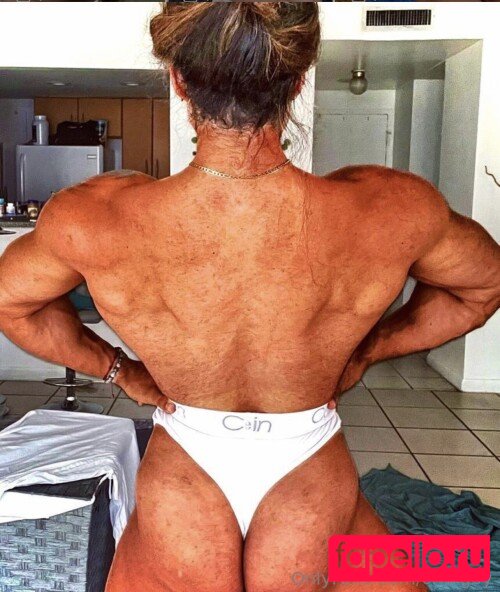 Cris Gelmi Nude Onlyfans Photo 7