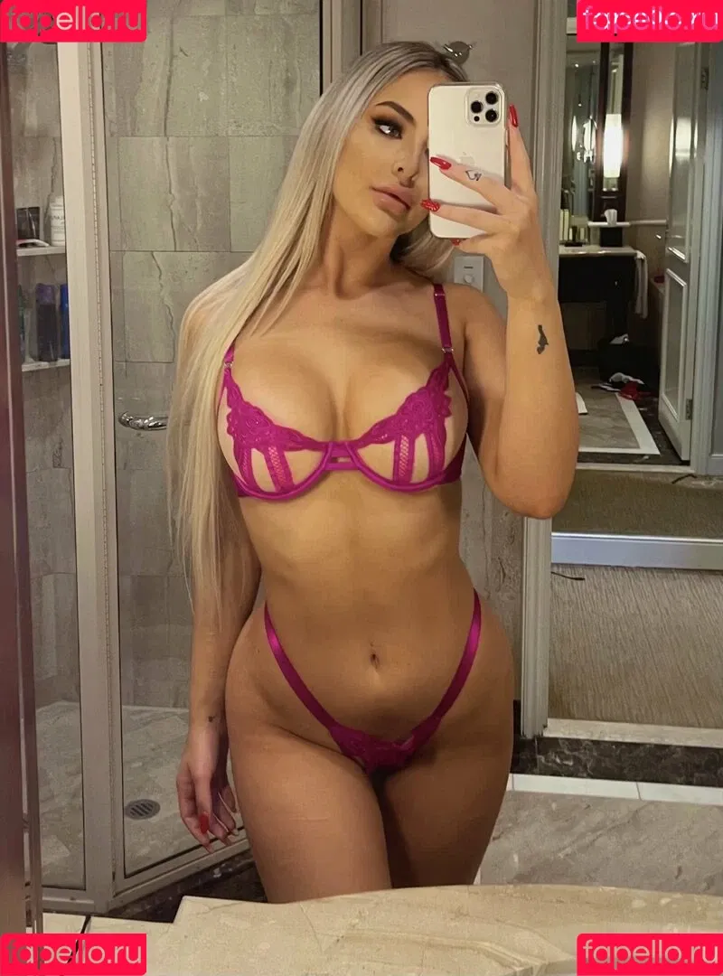 miss.zell Onlyfans Photo Gallery 