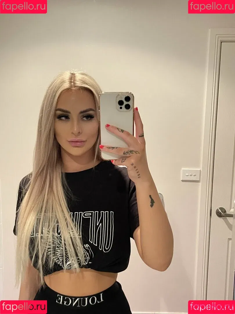 miss.zell Onlyfans Photo Gallery 