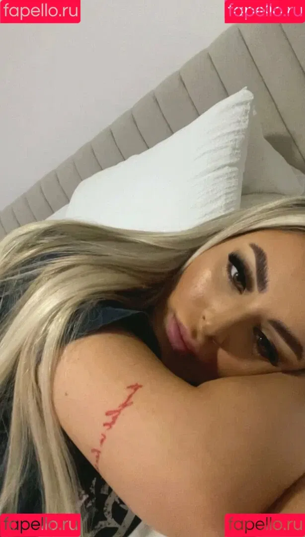 miss.zell Onlyfans Photo Gallery 