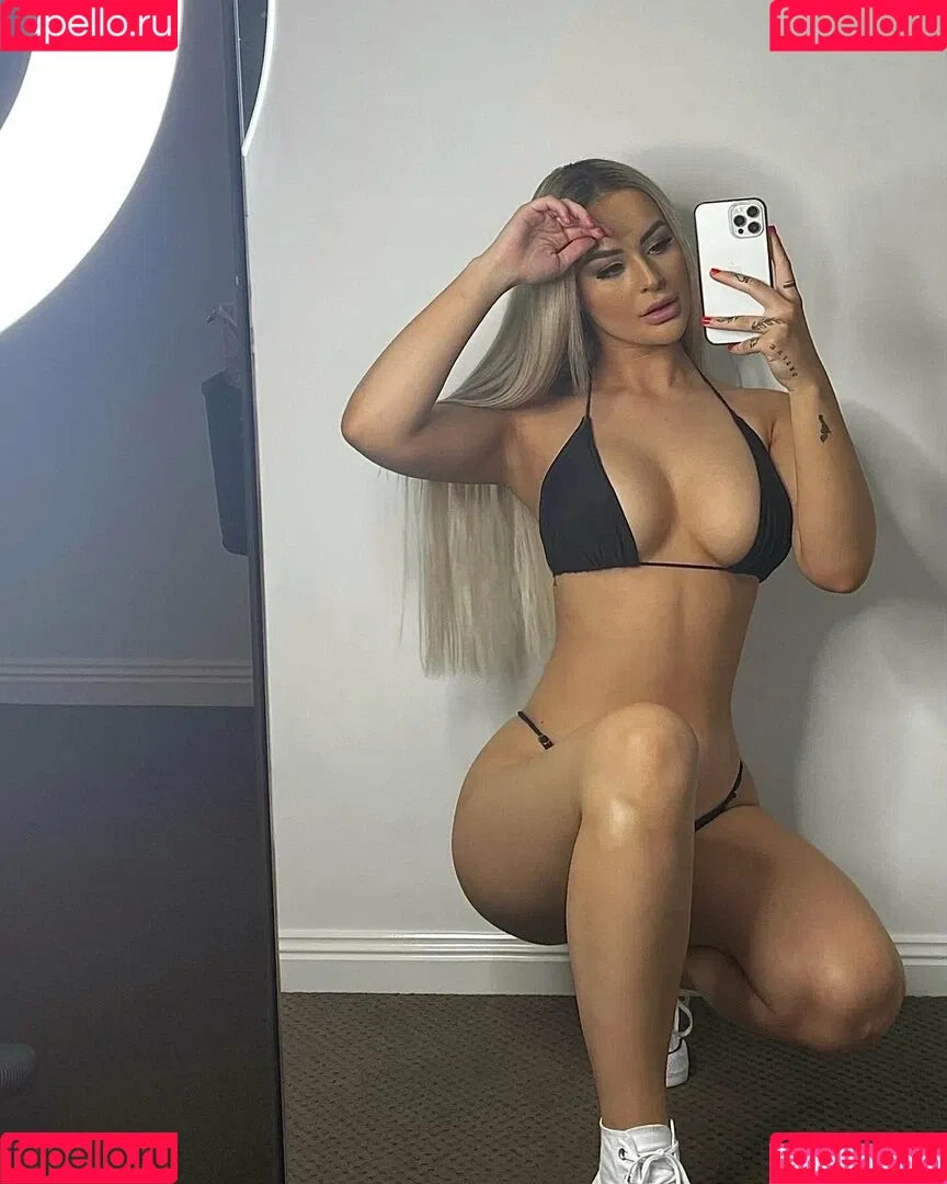miss.zell Onlyfans Photo Gallery 