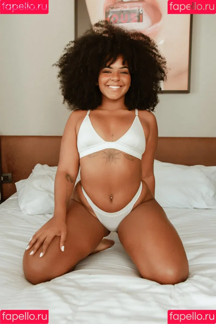 Raquel Mendes Onlyfans Photo Gallery 