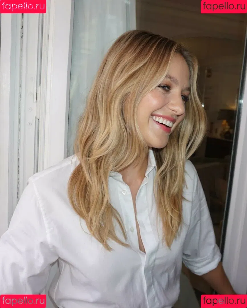 Melissa Benoist Onlyfans Photo Gallery 