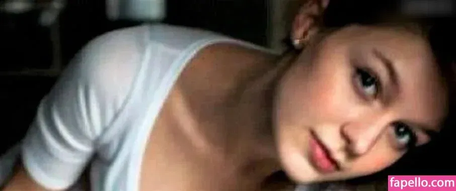 Melissa Benoist Onlyfans Photo Gallery 