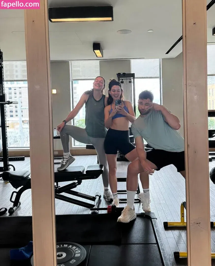 Melissa Benoist Onlyfans Photo Gallery 