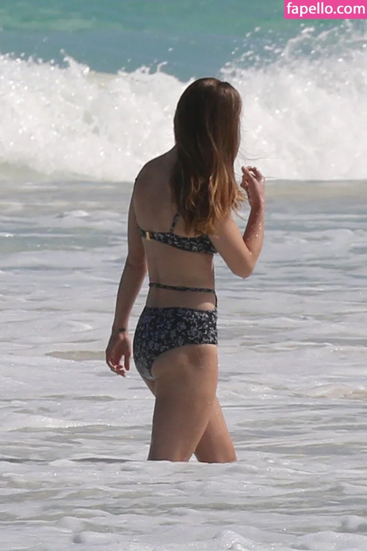 Melissa Benoist Onlyfans Photo Gallery 