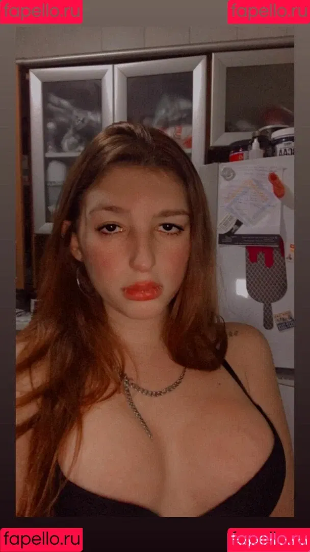 Nicky.Oberlin Onlyfans Photo Gallery 