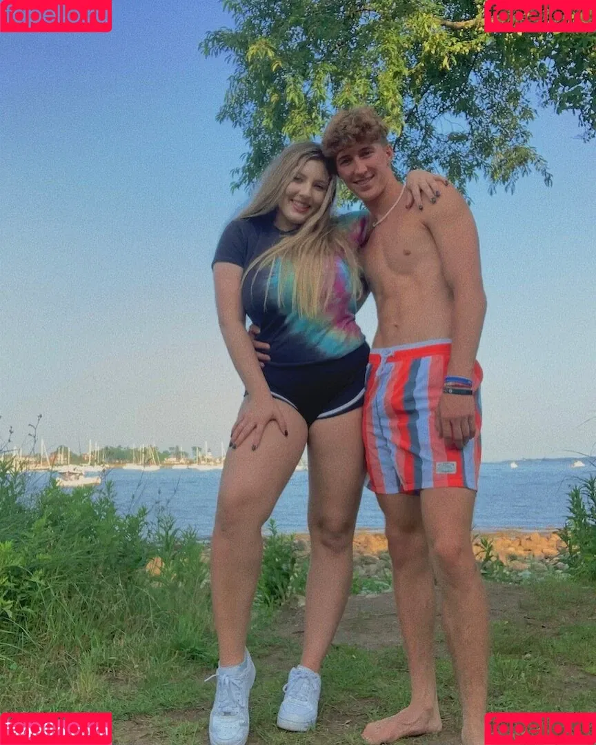Tess Ferral Onlyfans Photo Gallery 