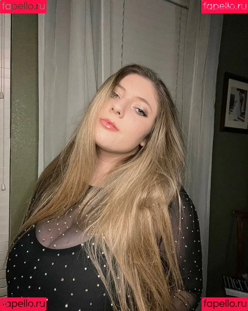 Tess Ferral Onlyfans Photo Gallery 