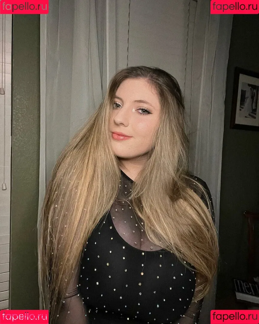 Tess Ferral Onlyfans Photo Gallery 