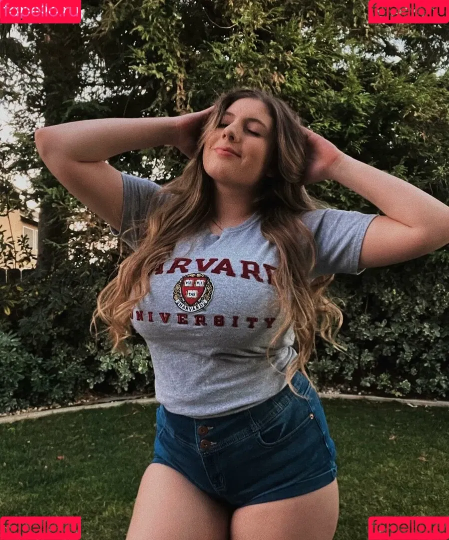 Tess Ferral Onlyfans Photo Gallery 