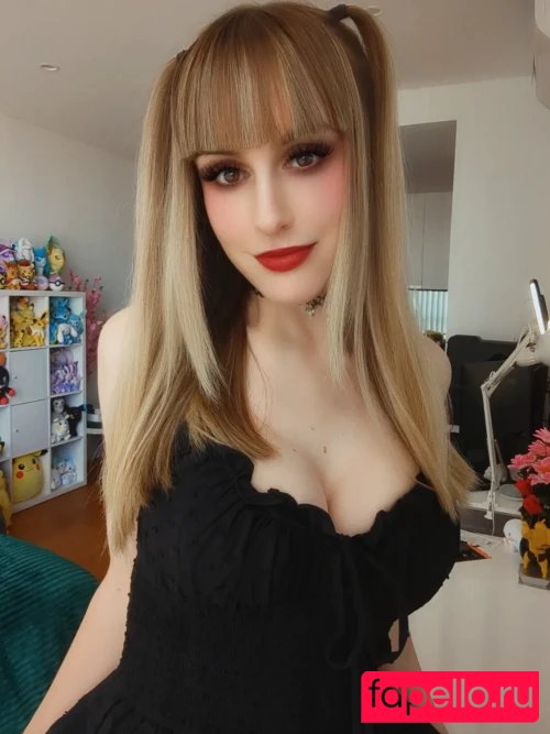 RaeRaeSenpai Nude Onlyfans Photo 13