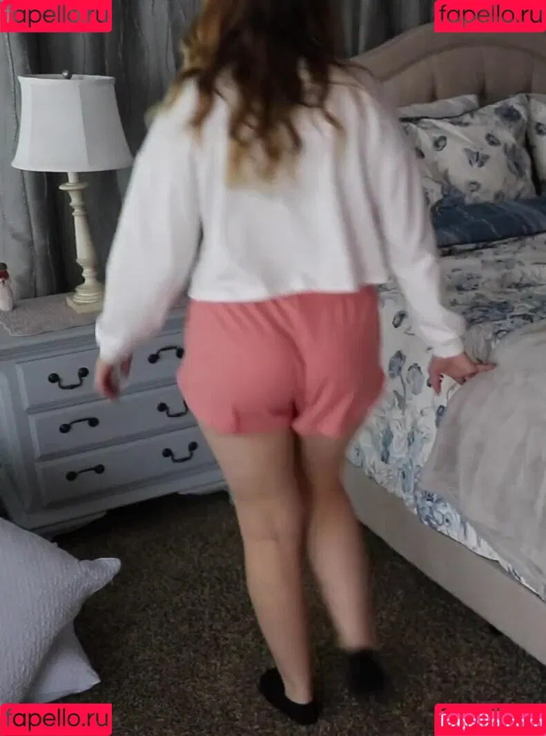 ASMR Darling Onlyfans Photo Gallery 