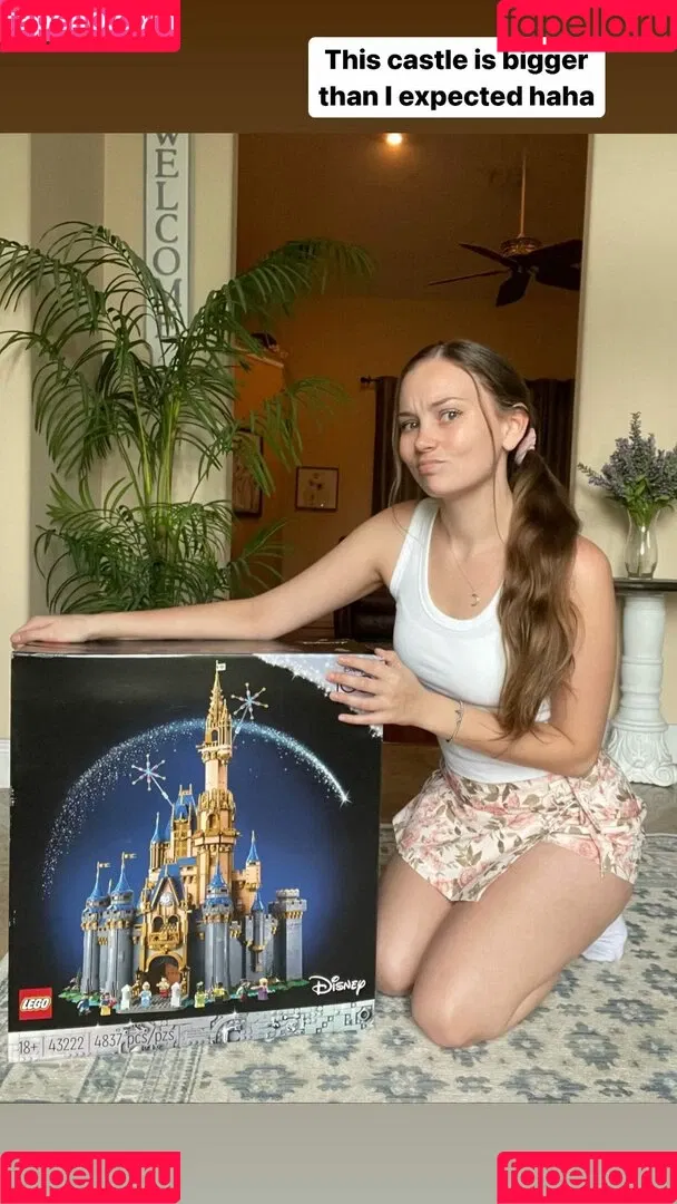 ASMR Darling Onlyfans Photo Gallery 