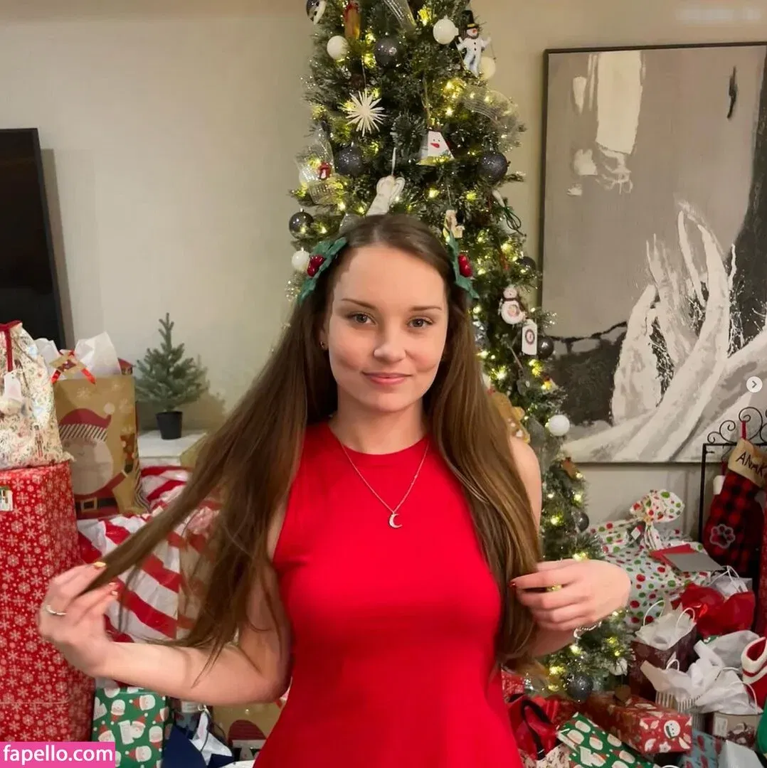 ASMR Darling Onlyfans Photo Gallery 