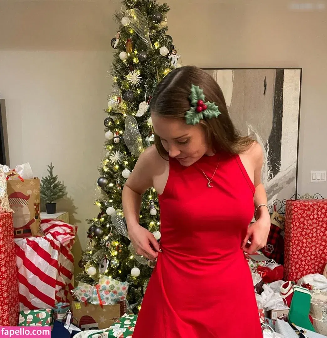 ASMR Darling Onlyfans Photo Gallery 