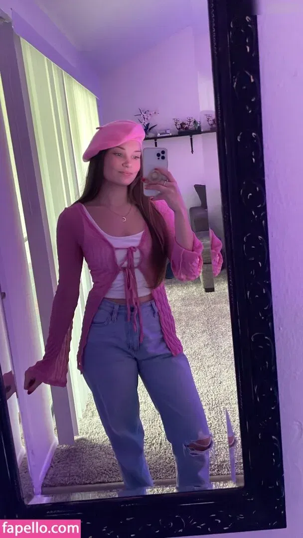 ASMR Darling Onlyfans Photo Gallery 