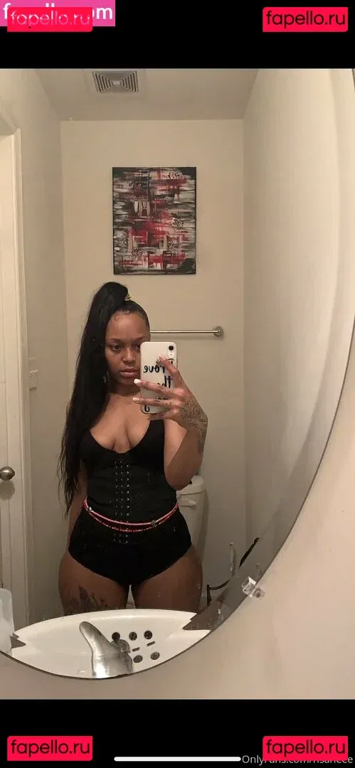 nsaneee Onlyfans Photo Gallery 