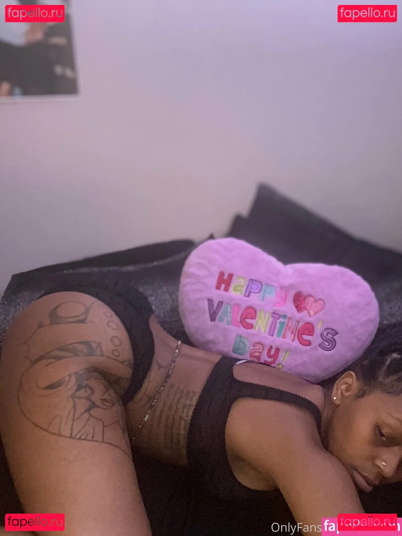 nsaneee Onlyfans Photo Gallery 