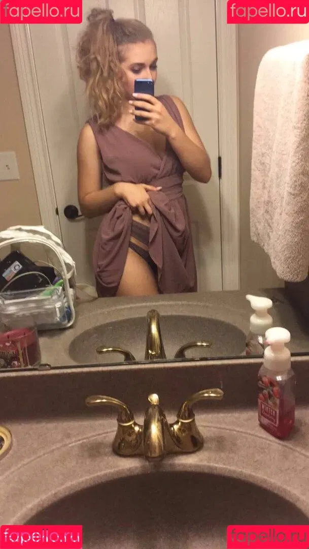 TaylorShines Onlyfans Photo Gallery 