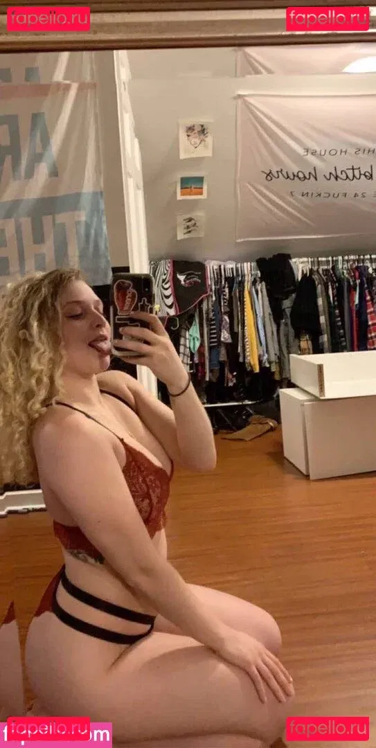 TaylorShines Onlyfans Photo Gallery 