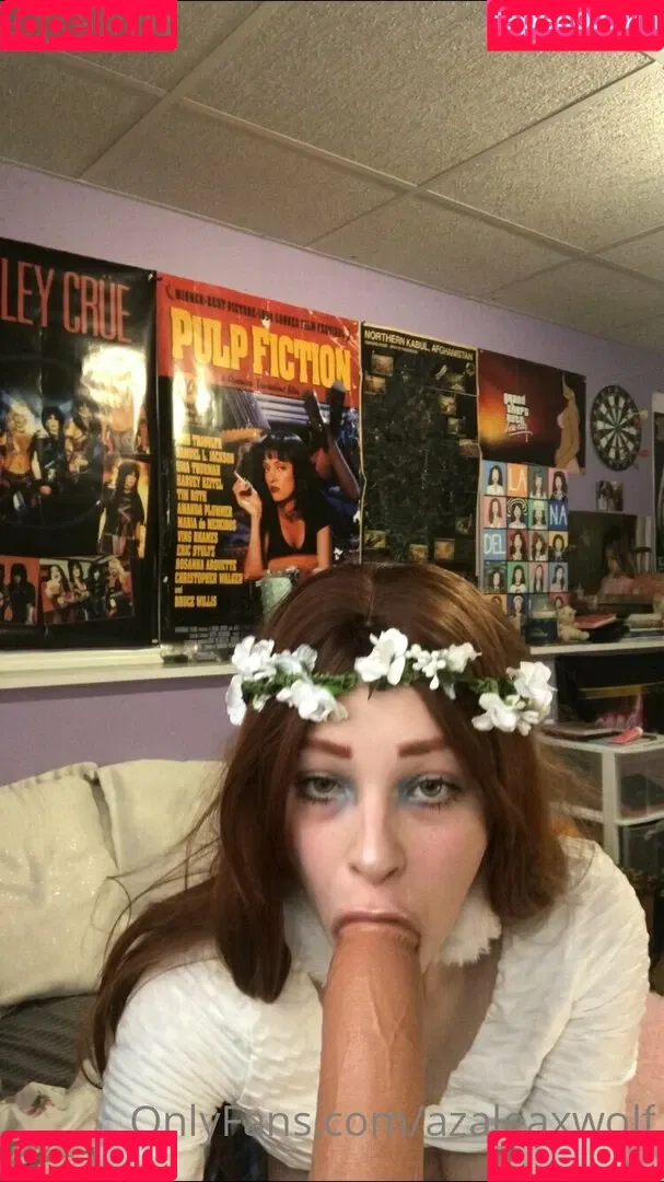 Azaleaxwolf Onlyfans Photo Gallery 